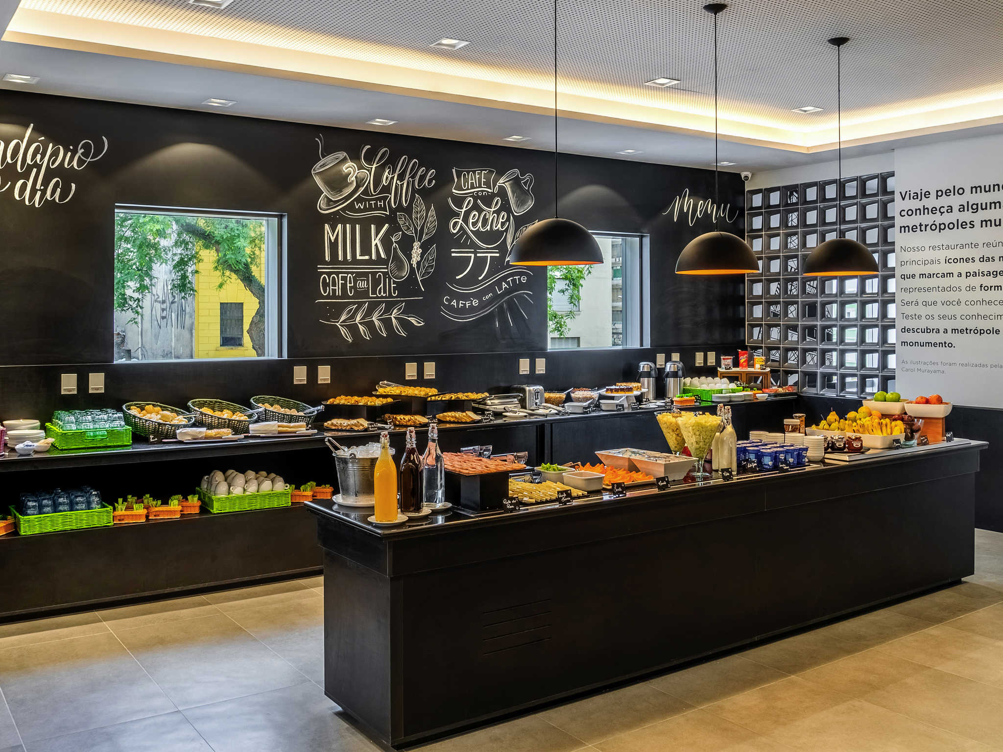 https://all.accor.com/B5N9